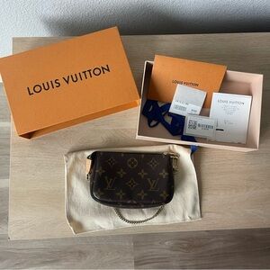 Louis Vuitton Mini Pochette Accessoires